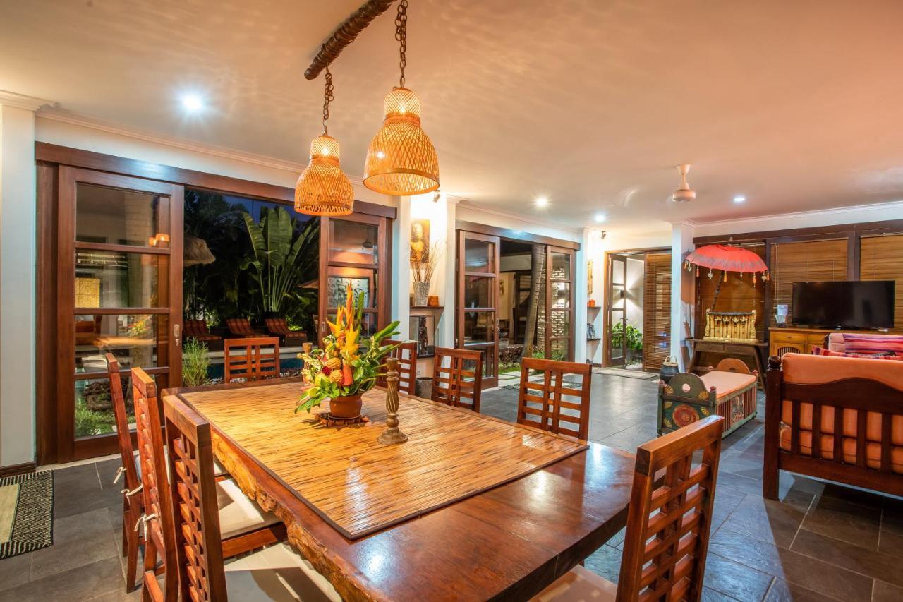 Villa Saffron Seminyak  Ngoại thất bức ảnh